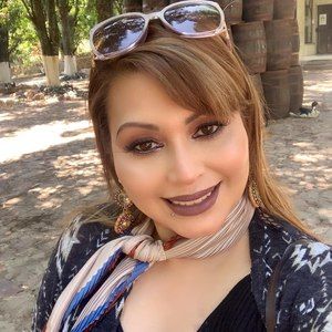 Meet your Posher, Silvia